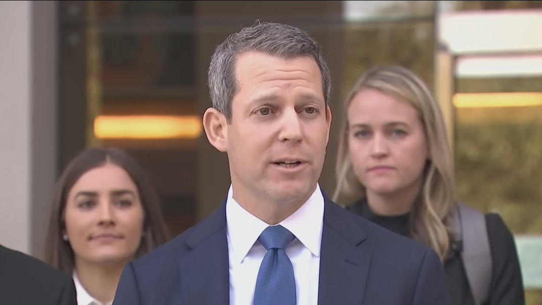 Florida judge calls for trial in case between Andrew Warren, Gov. DeSantis